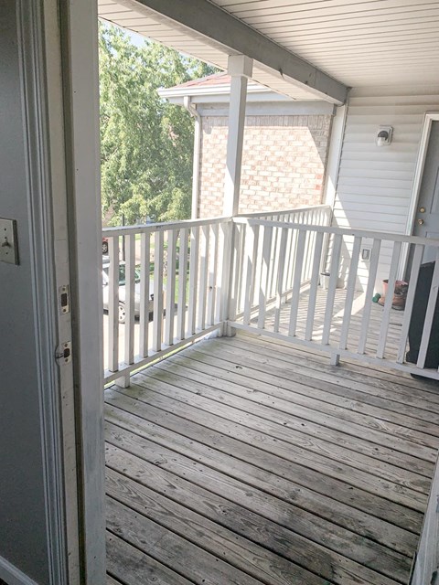 Balcony at Conner Court apartments in Connersville, IN