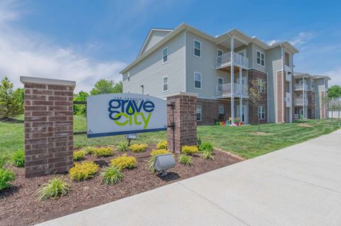 Entry sign for Grove City apartments