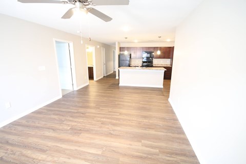 5795 Chatterton Road 1-4 Beds Apartment for Rent