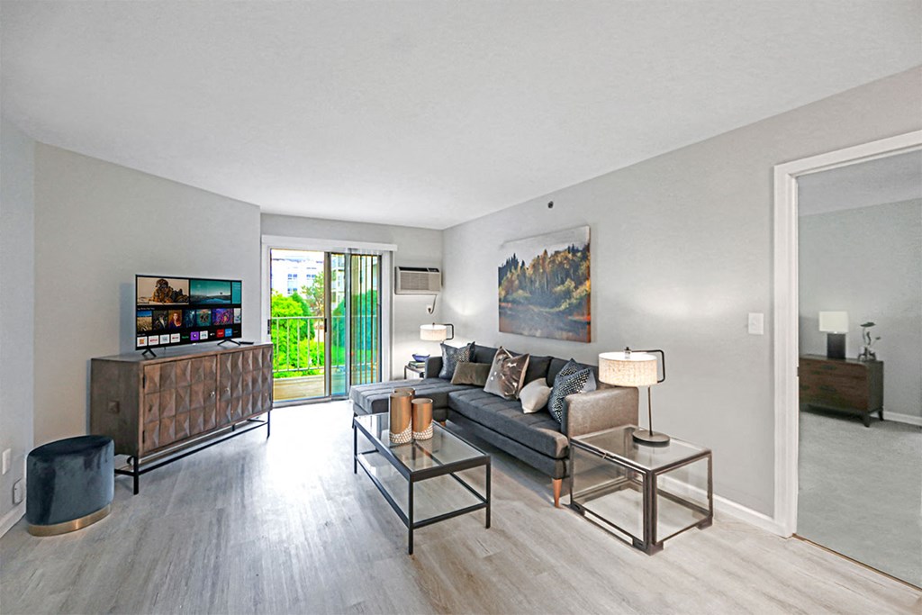 Spacious Living Room at Rivers Edge Apartments, Waukesha, 53186