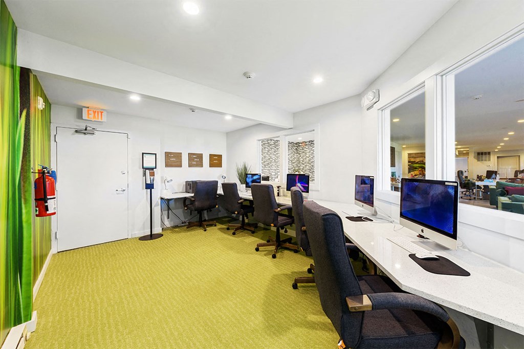 Business Center at The Preserve at Woodfield, Rolling Meadows, Illinois