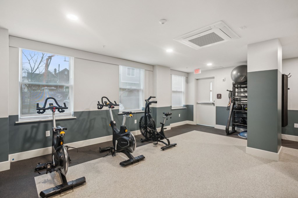 the gym at the flats at big tex apartments