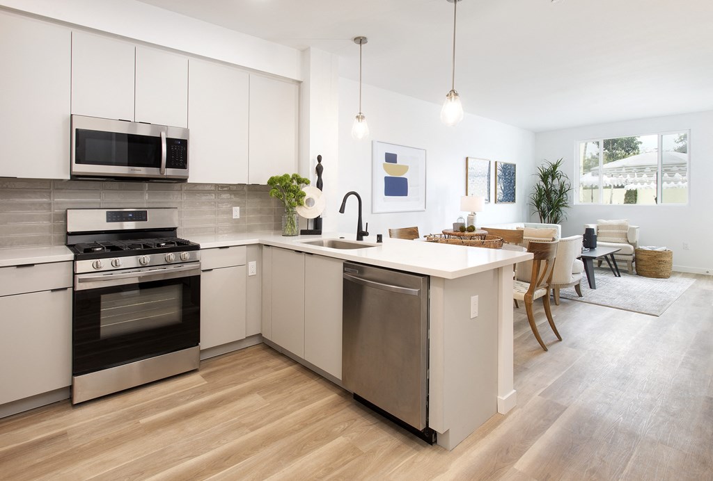 Kitchen Appliances at The Reserve La Mirada, California