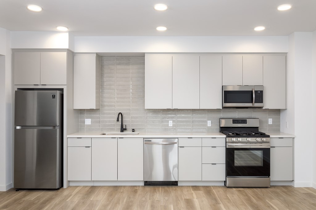 kitchen at The Reserve La Mirada, California, 90638