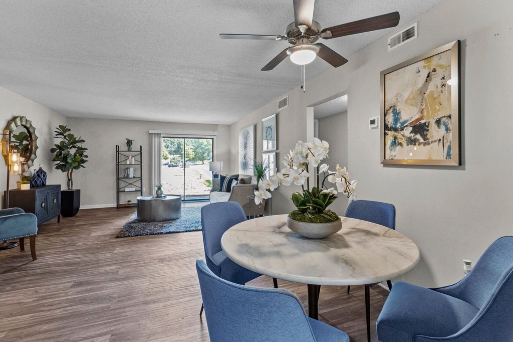 dining room with table and chairs at Rosen at North Hills, Raleigh, NC, 27609