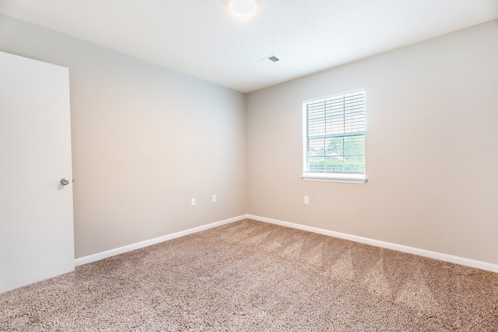 Carpeted Floor at Rosewood at Colony Square, Rocky Mount