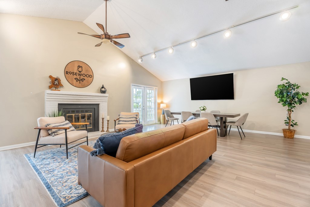 Clubroom With TV at Rosewood at Colony Square, Rocky Mount, North Carolina