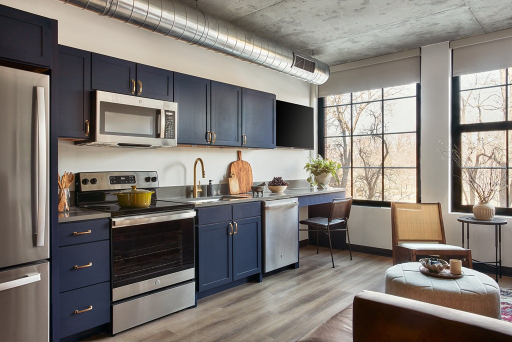 Memoir Wedgewood Houston