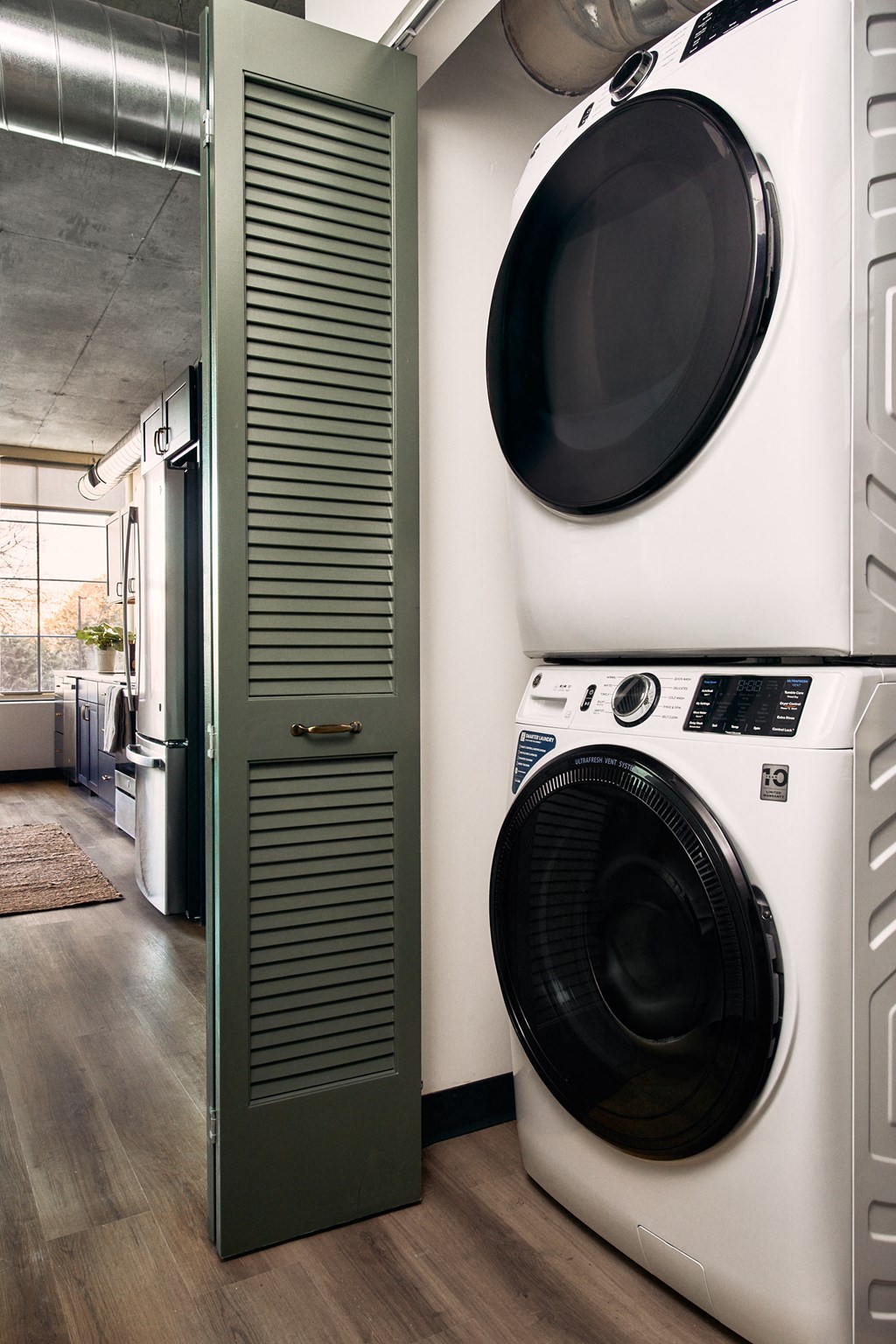 Memoir Wedgewood Houston