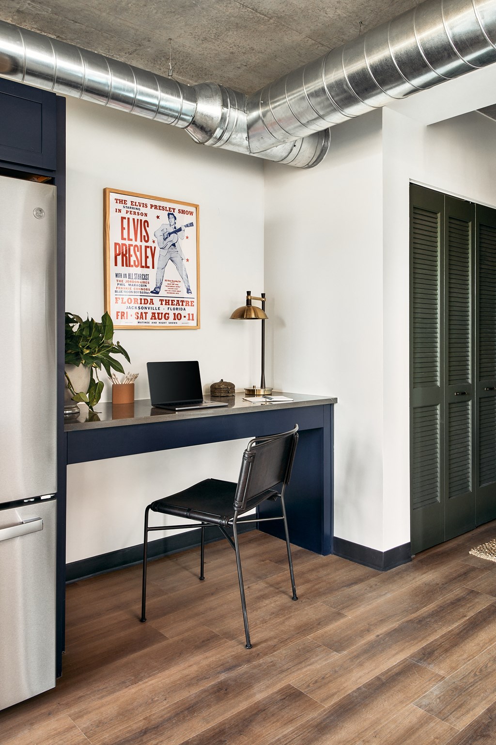 Memoir Wedgewood Houston