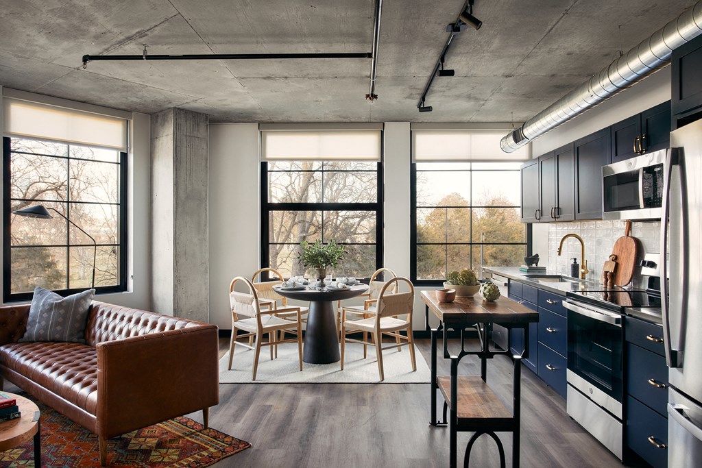 Memoir Wedgewood Houston