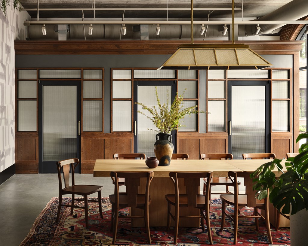 Memoir Wedgewood Houston