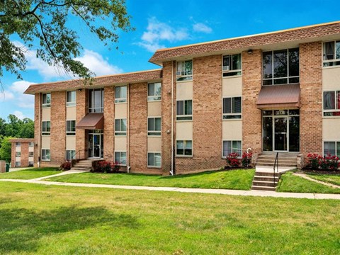 Garden Style Building