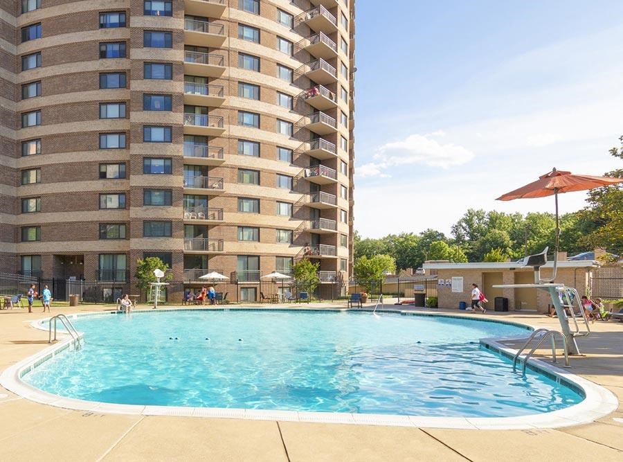 Building & Pool