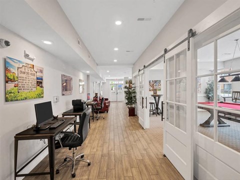 Clubhouse & Business Center