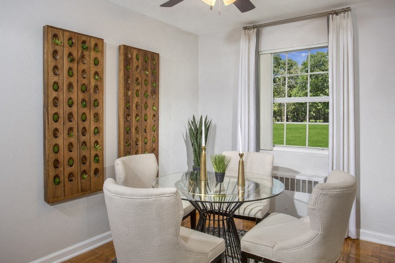 Model Dining Room