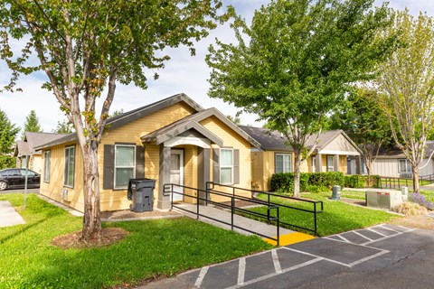 the preserve at ballantyne commons apartments exterior with stairs and trees