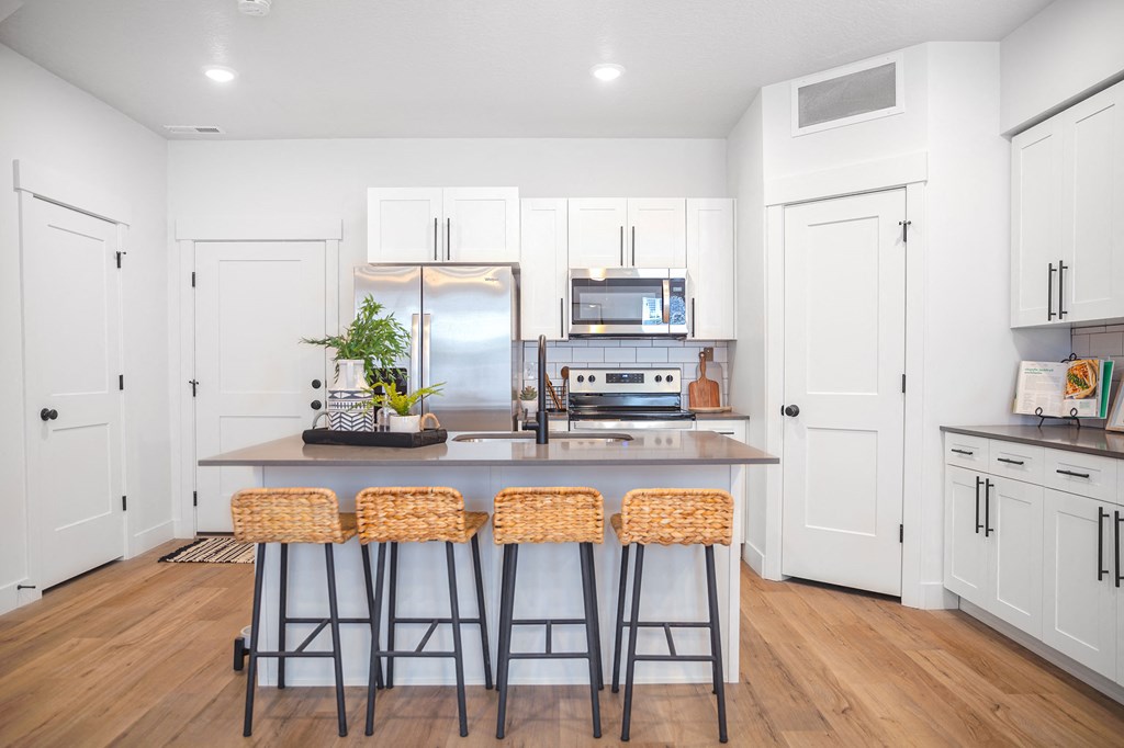 Kitchen pantry, island, new appliances