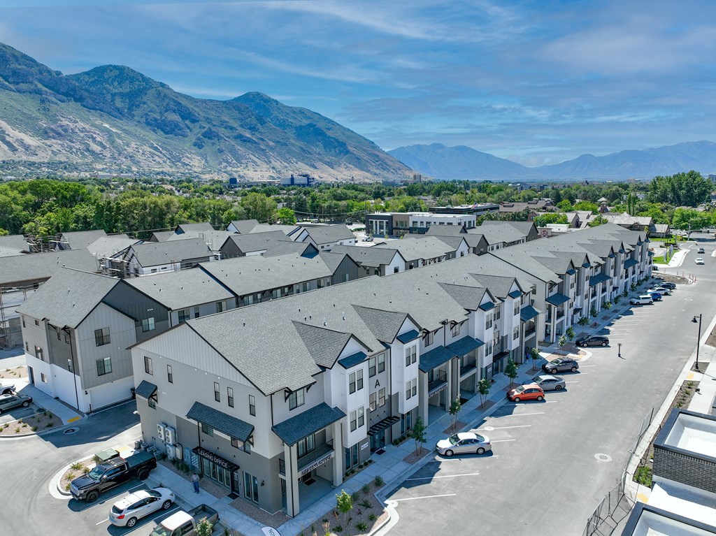 Towns At Rivers Edge