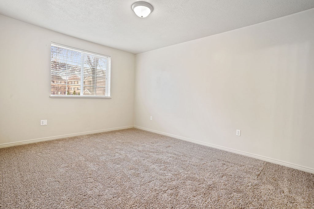 Deer Creek Village Apartments for rent in Layton, UT