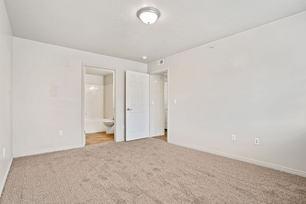 Deer Creek Village Apartments for rent in Layton, UT