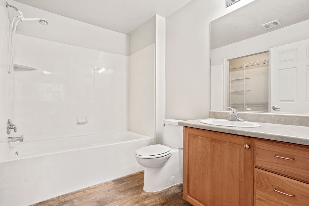 Deer Creek Village Apartments for rent in Layton, UT