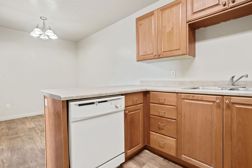 Deer Creek Village Apartments for rent in Layton, UT