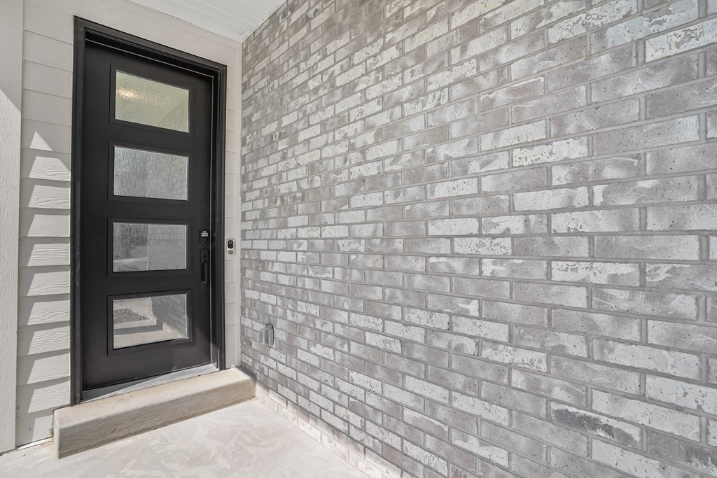 front door at Crestview at Highland townhomes in Highland, UT