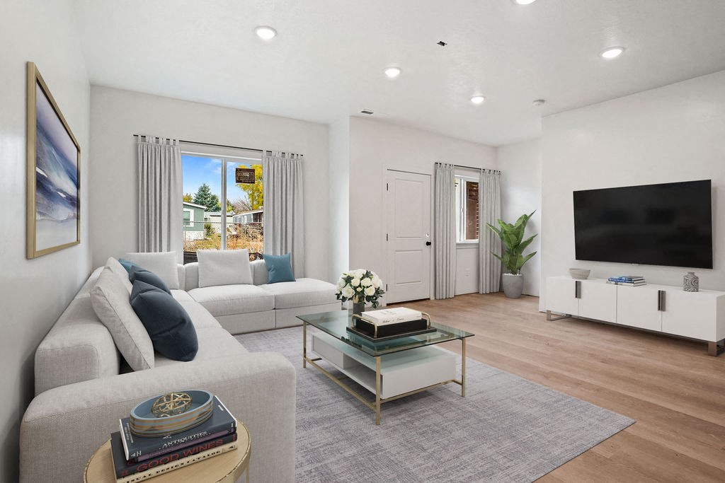 Mount Lewis Townhomes