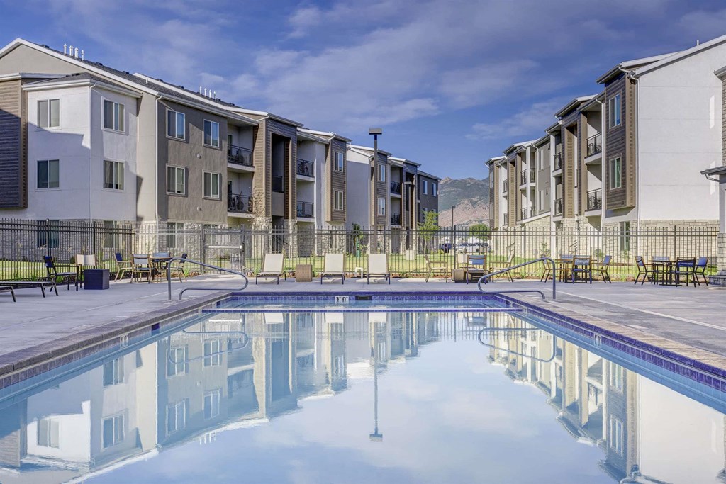 the pool at the apartments for rent