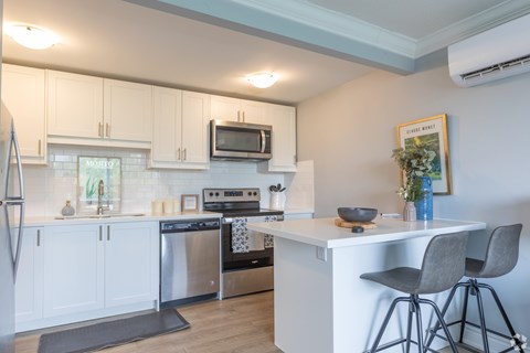Kitchen Right
