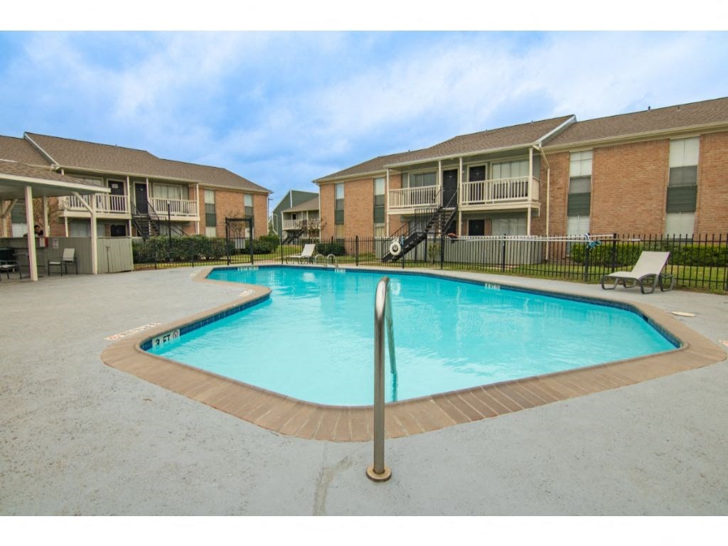 our apartments offer a swimming pool