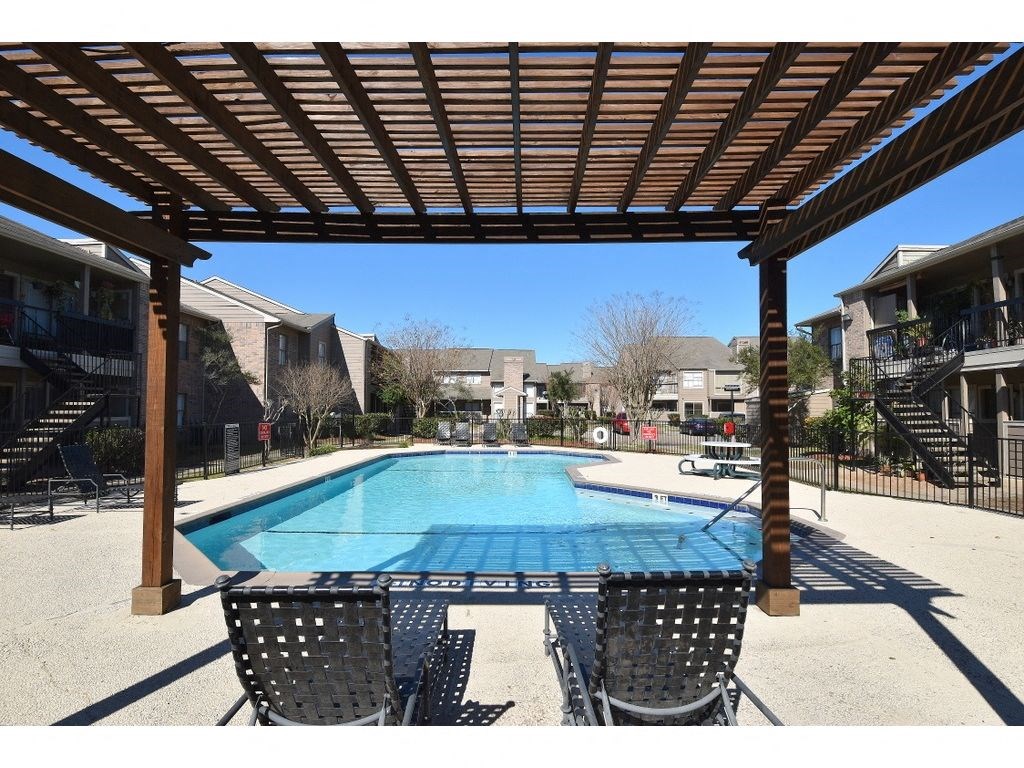 our apartments offer a swimming pool