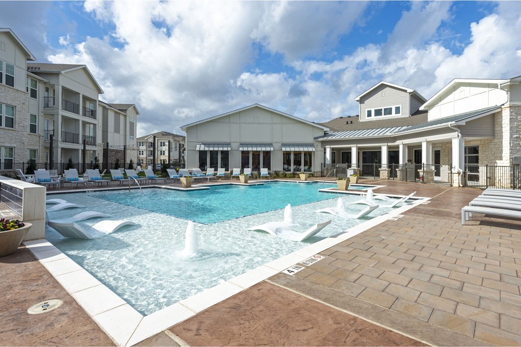 the enclave at homecoming terra vista swimming pool
