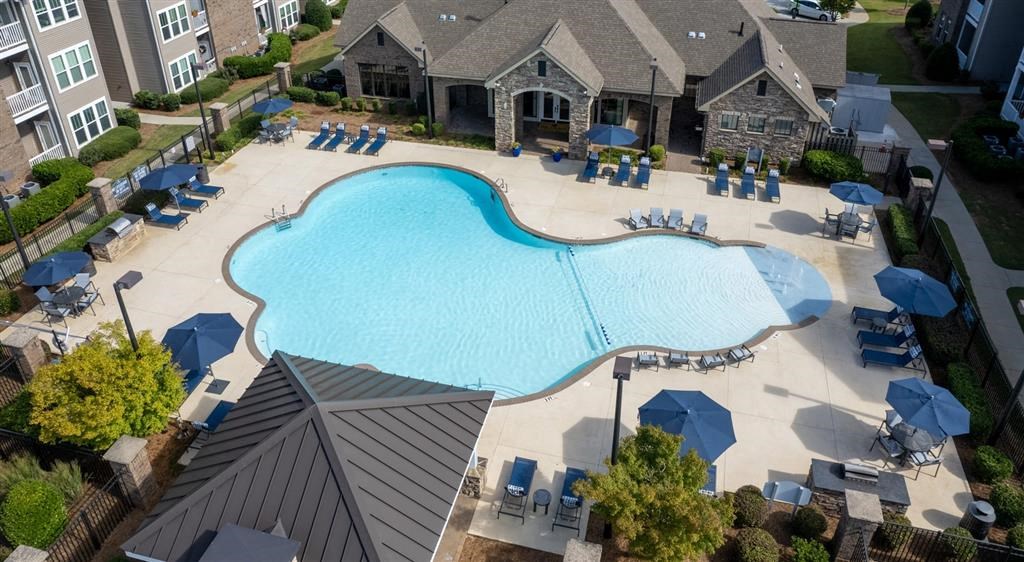 The Vinings At Laurel Creek Apartments, 3434 Laurens Road, Greenville