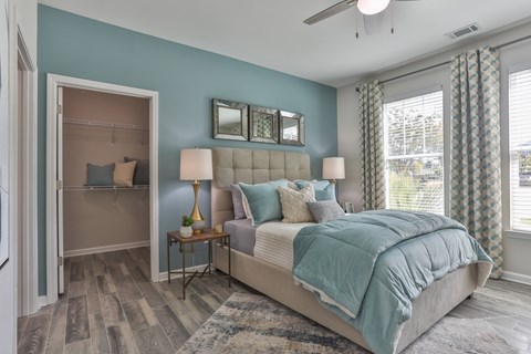 The Vinings At Laurel Creek