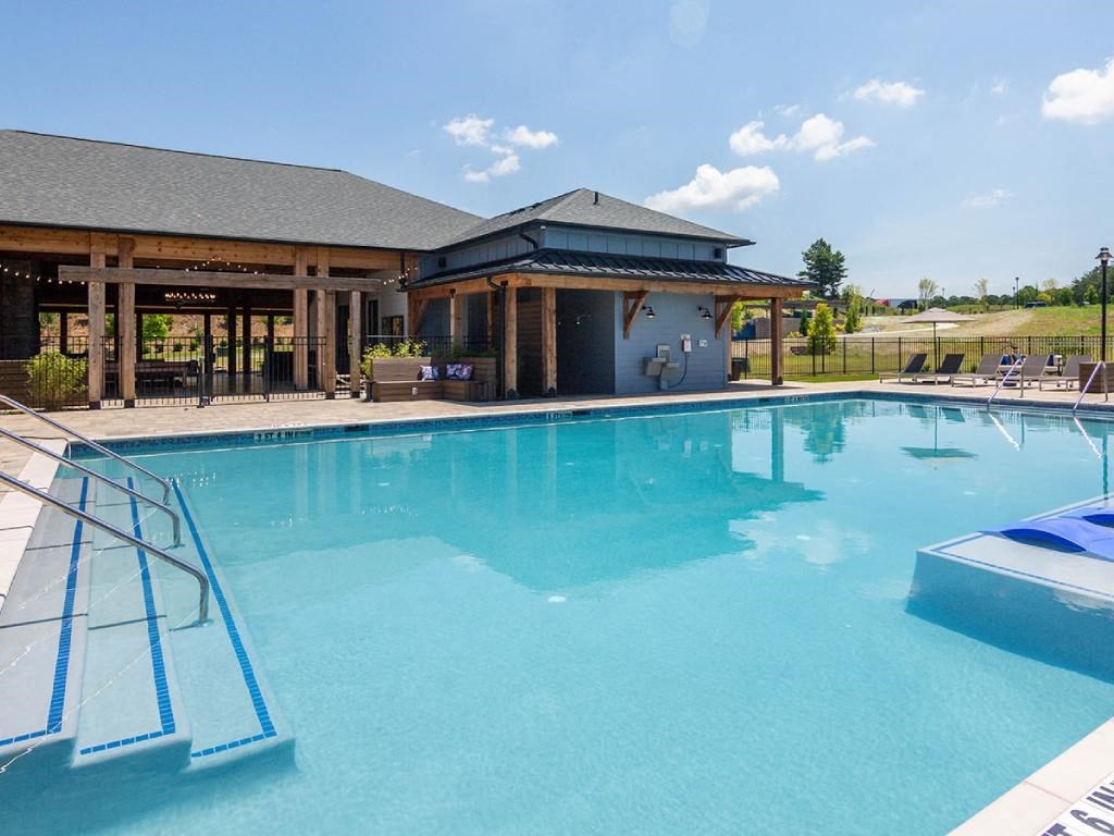 the swimming pool at the resort at governors crossing