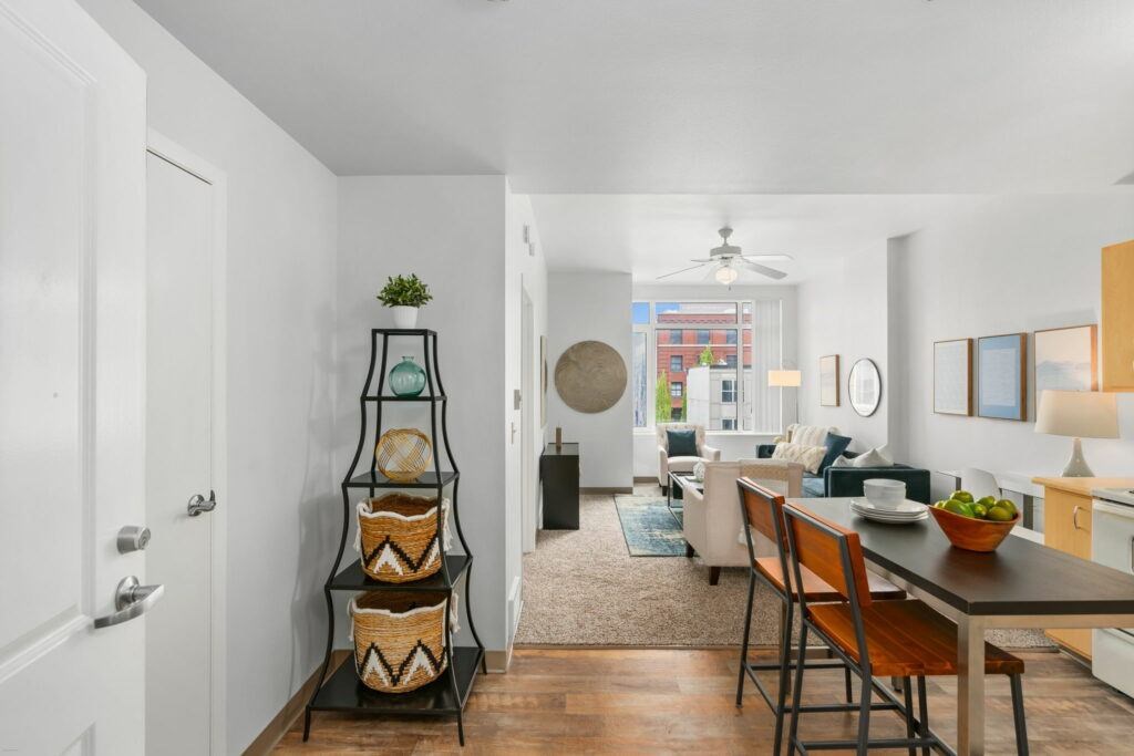 Eat In Kitchen at Pacific Tower Apartments, Oregon, 97209