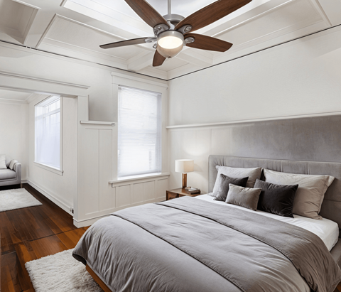 Bedroom with ceiling fan at Midtown Apartments, Oregon, 97209