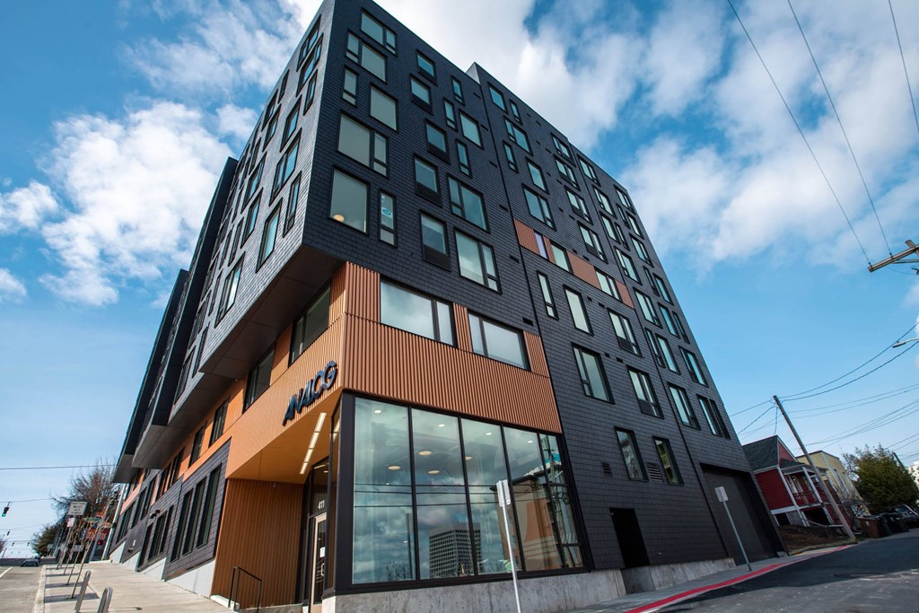 the building in which the hotel is located at Analog Tacoma, Washington 98402