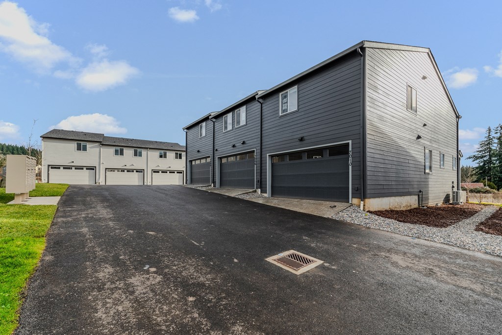 Thrive At Green Mountain