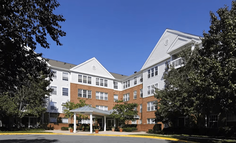 Exterior View at Kendrick Court, Herndon, 20171