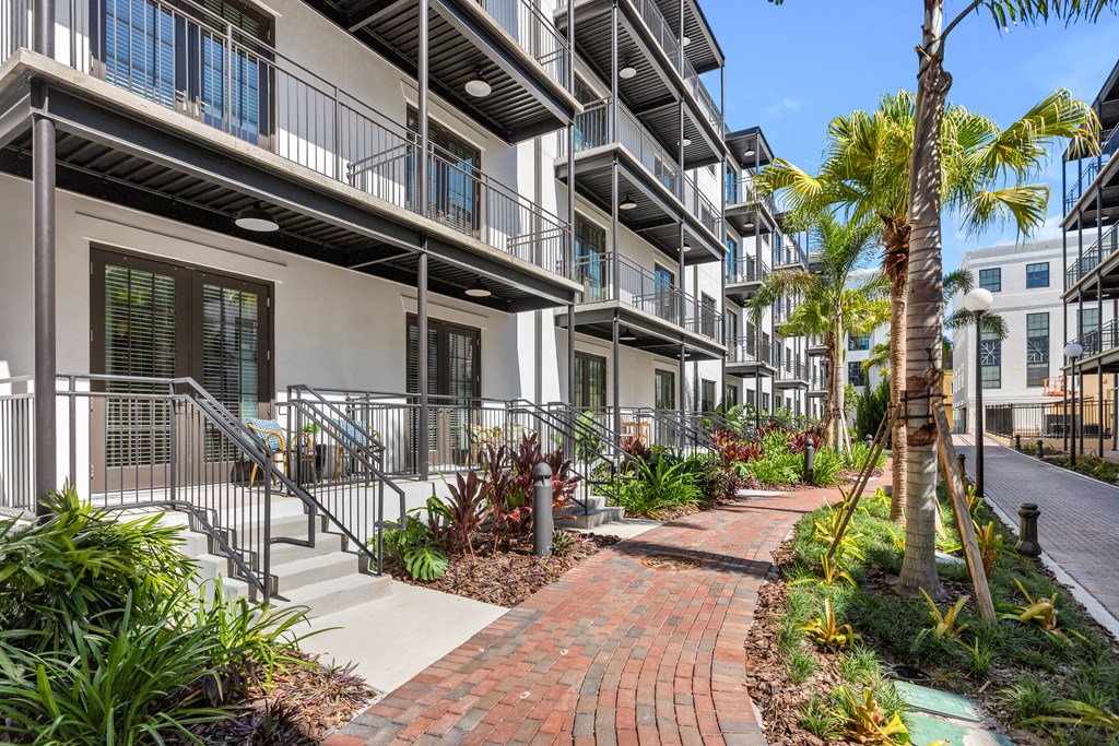 the preserve at city center apartments exterior view at Casa Marti, Florida, 33605