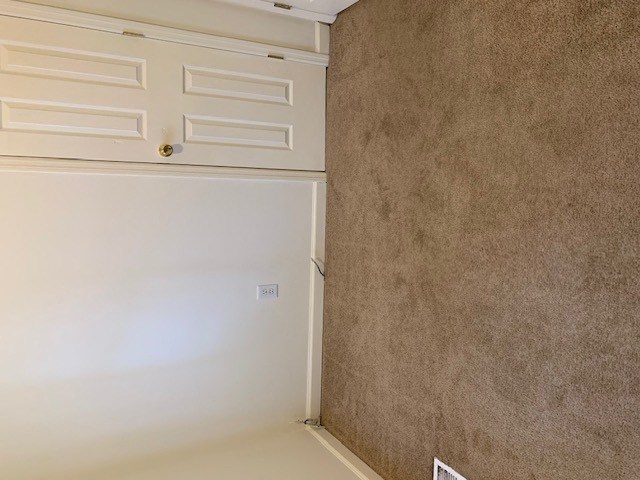  a room with carpet at Hurd & Bone Property Management, Lebanon, TN, 37087