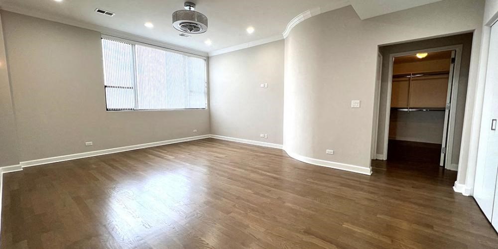 Bedroom With Closet at Lavergne 4810, Chicago, Illinois