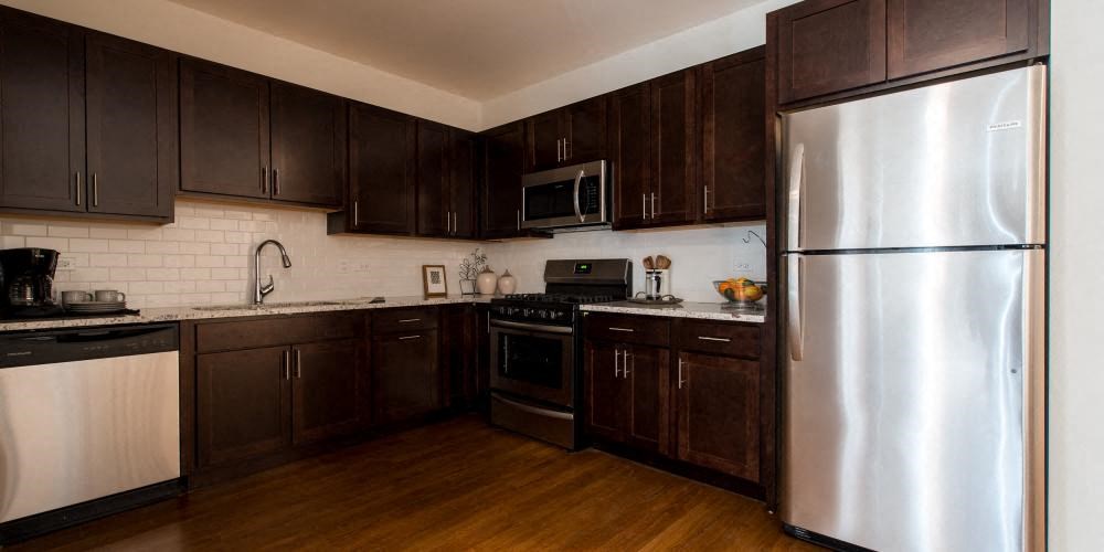 Kitchen at Kedzie 4447, Chicago, 60625
