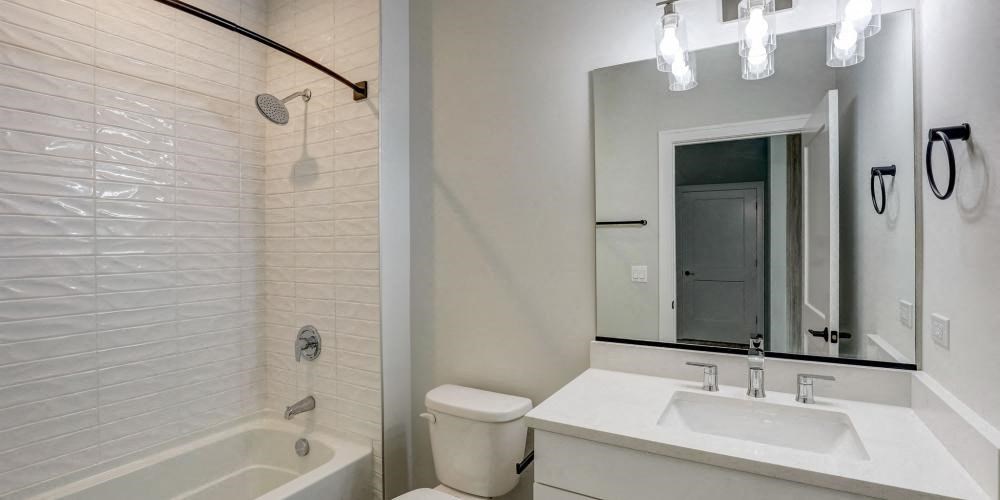Luxurious Bathroom at Highwood 440, Illinois