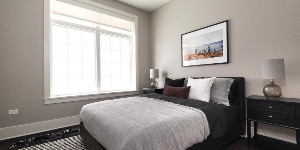 Gorgeous Bedroom at Clark 2050, Chicago, IL, 60614