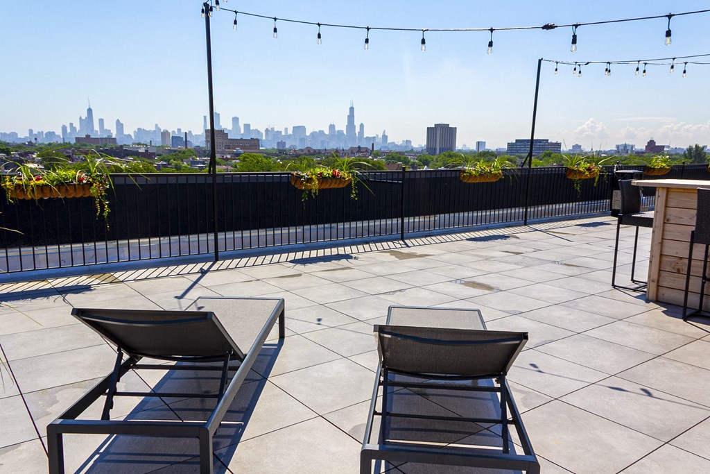 the rooftop patio with a view at Talman 1554, Illinois, 60622