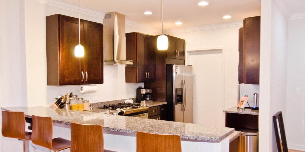 Fully Equipped Kitchen at Lavergne 4810, Chicago